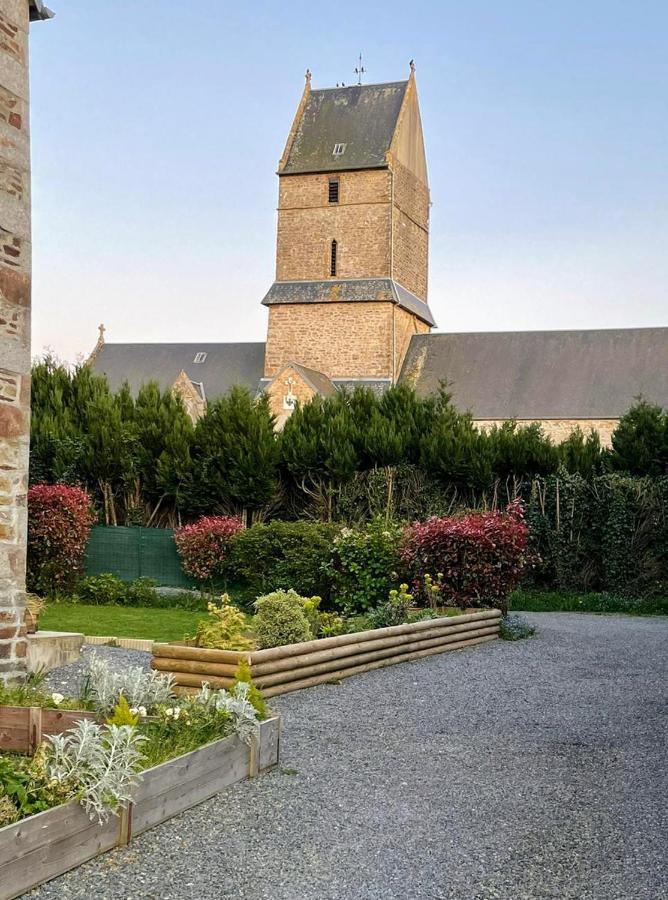 Maison De La Besliere Meuble De Tourisme 2 Etoiles Folligny Bagian luar foto